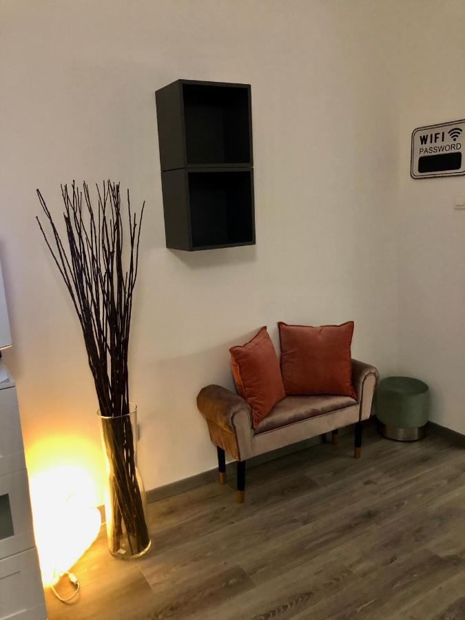 Ja 12 Apartment Budapest Eksteriør billede
